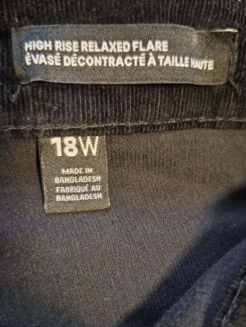 Joe Fresh High Rise Relaxed Flare Black Corduroy Jeans Women's Size 18W - Picture 8 of 10